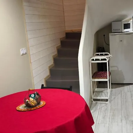 Darom, 7 Rue Parmentier A Les Bains Ferienhaus